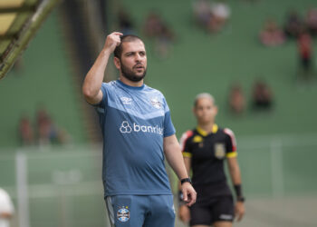 CBF convoca meninas S15